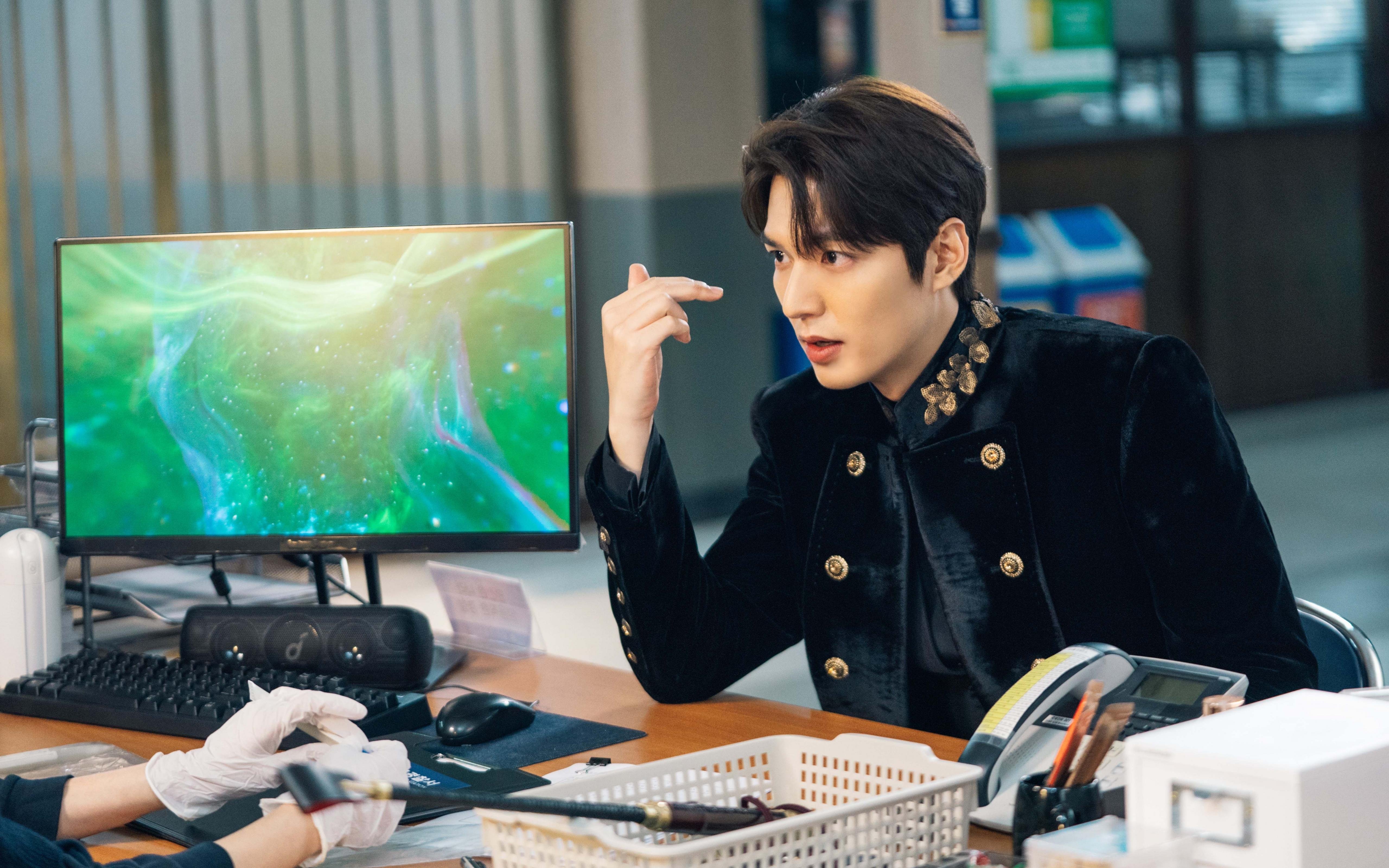 法甲比赛点评,专家详细讲解战术布置中的微妙调整与成功要素,法甲集锦